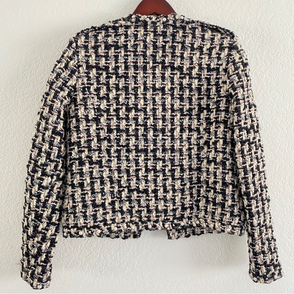 Iro
Gonna Pearl-Embellished Cropped Tweed Jacket - Picture 8 of 16
